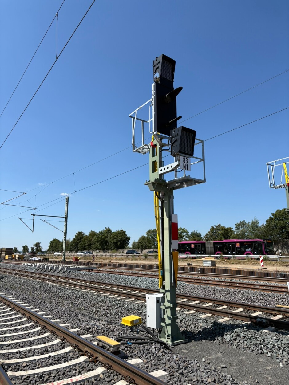 Signal auf der Strecke der Korridorsanierung Rechter Rhein